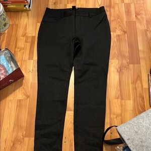 DKNY Black and Gray Houndstooth Skinny Pants
